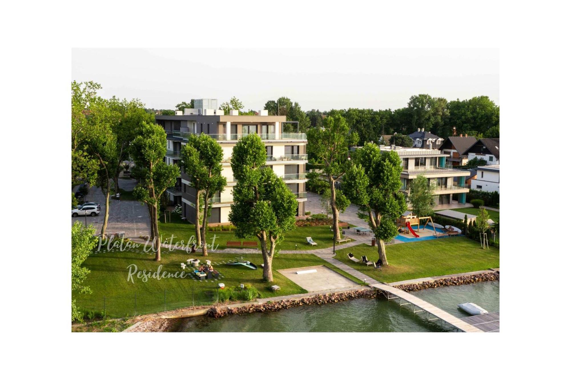 Platan Waterfront Residence Balatonboglár Exterior foto